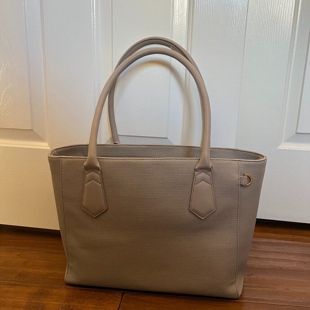 Dagne Dover Signature Tote in Bleecker Blush